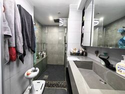 Onan Road (D15), Terrace #550340411